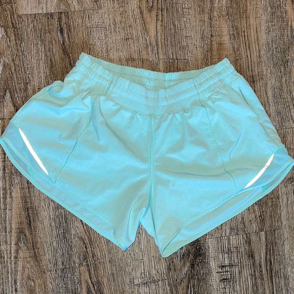 LULULEMON Hotty Hot Shorts